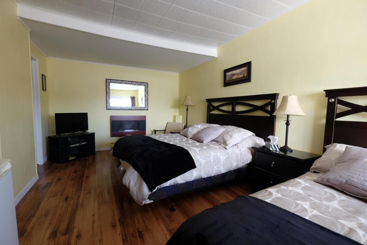 Motel Canadien Trois-Rivières Екстериор снимка